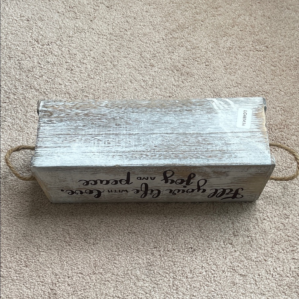 Rustic Wooden Box with Rope Handle - Picture 4 of 5